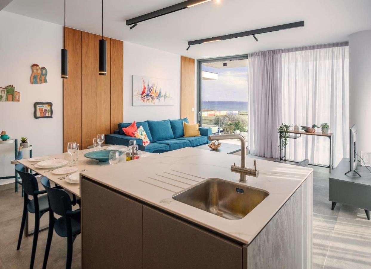 Gaia Seaview Apartment 1 Ларнака Экстерьер фото