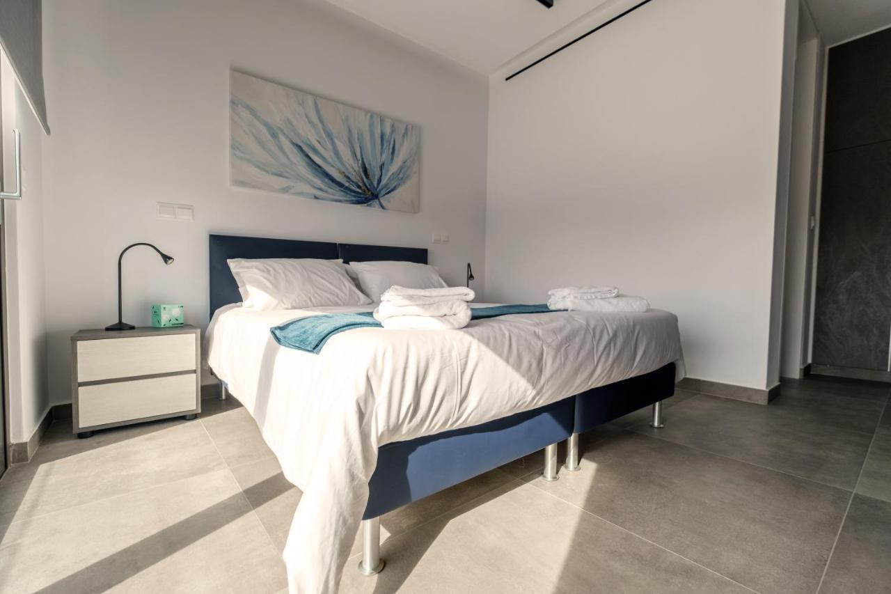 Gaia Seaview Apartment 1 Ларнака Экстерьер фото