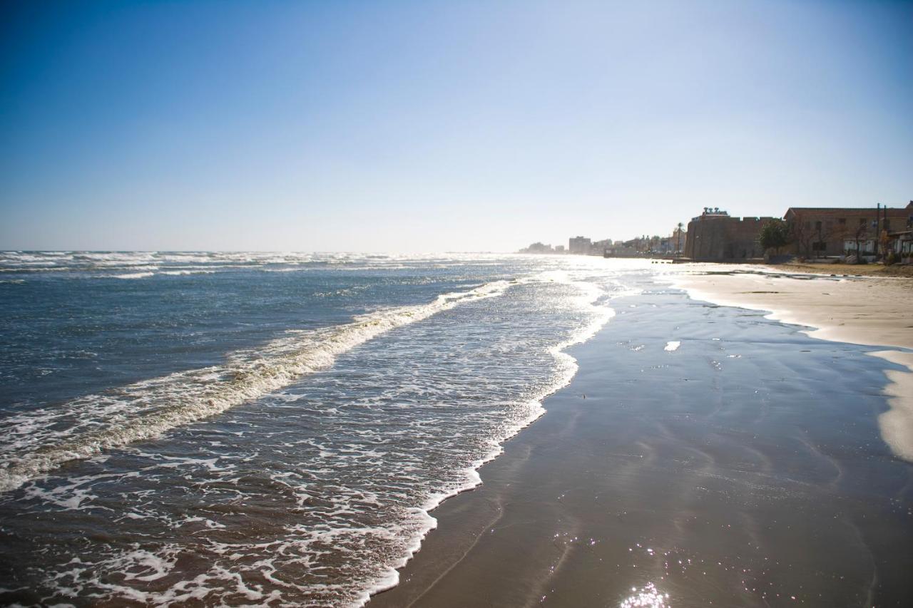 Gaia Seaview Apartment 1 Ларнака Экстерьер фото